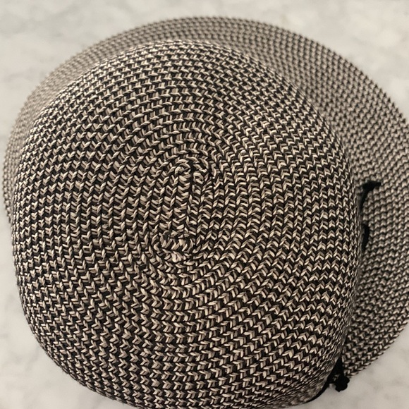 Nine West wide brim hat - Picture 3 of 6